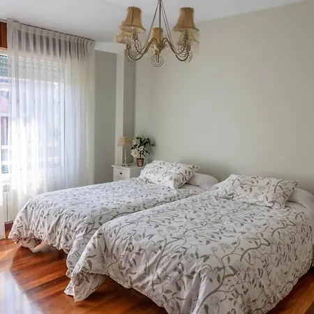 Дом отдыха ¡nuevo! Amplio Chalet Con Jardin En Playa De Portio *
